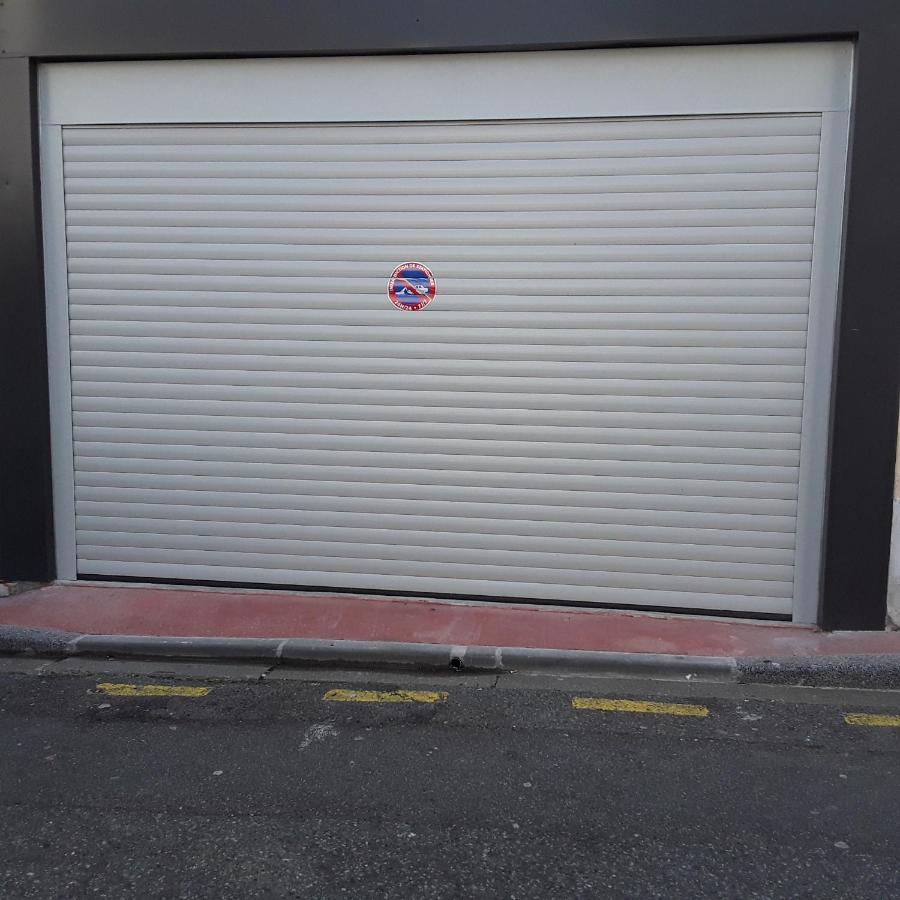 Maison De Ville Avec Garage Et Terrasse Lourdes Exterior photo